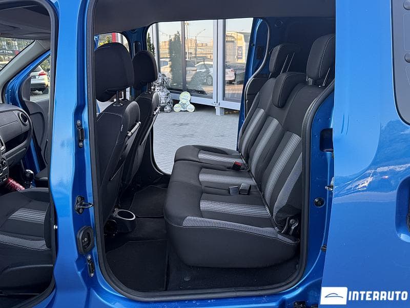 2019 Dacia Dokker Stepway — Miniatură 13