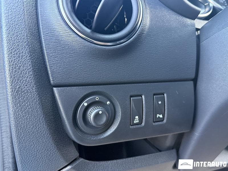 2019 Dacia Dokker Stepway — Miniatură 18