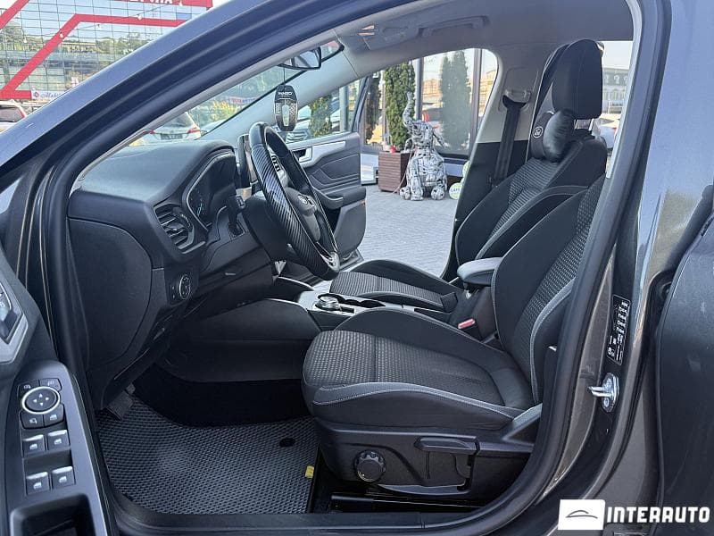 2020 Ford Focus — Miniatură 5