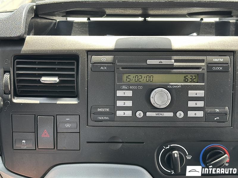 2012 Ford Transit — Miniatură 9