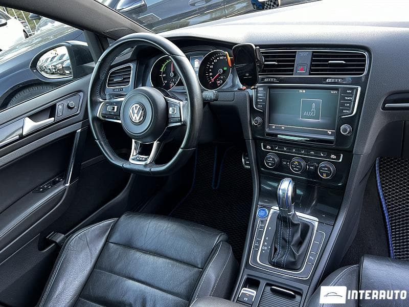 2015 Volkswagen Golf GTE — Miniatură 8