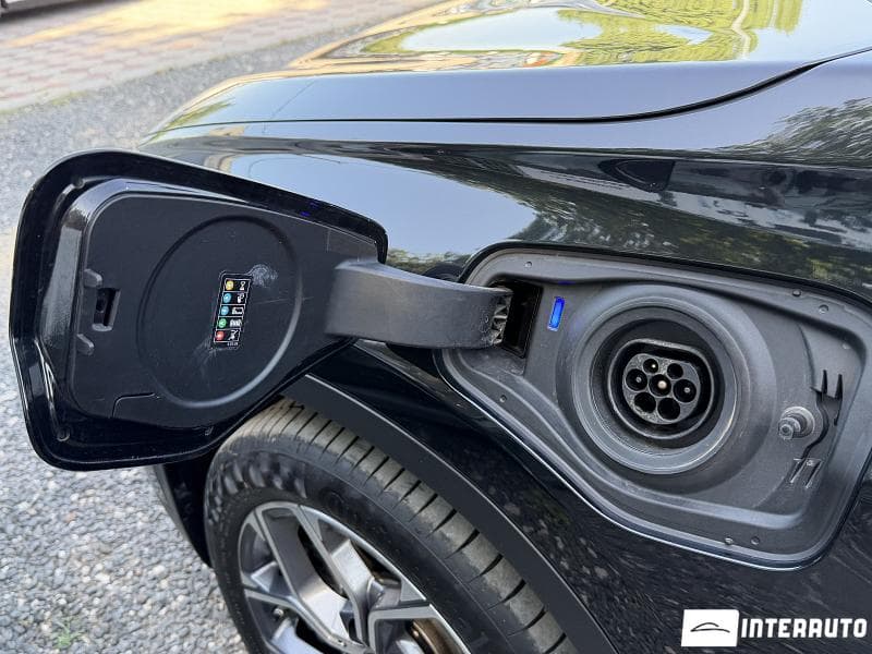 2020 BMW X1 2.5e — Miniatură 21