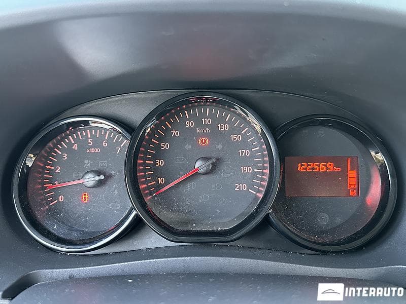 2021 Dacia Dokker — Miniatură 8