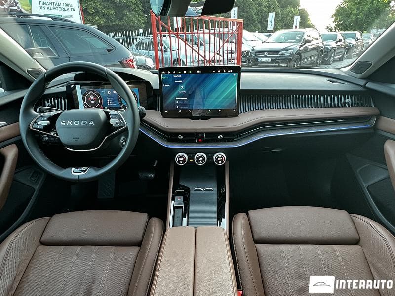 2025 Skoda Superb — Miniatură 10