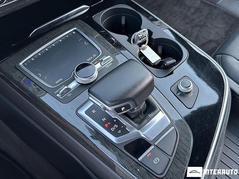 2017 Audi Q7 — Miniatură 13