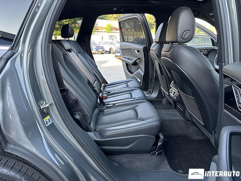 2017 Audi Q7 — Miniatură 16