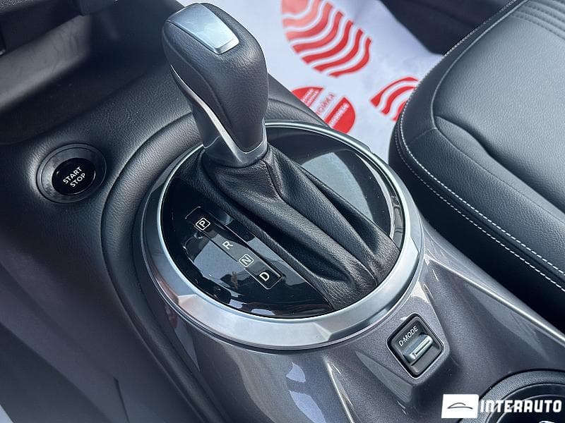 2023 Nissan Juke — Miniatură 11