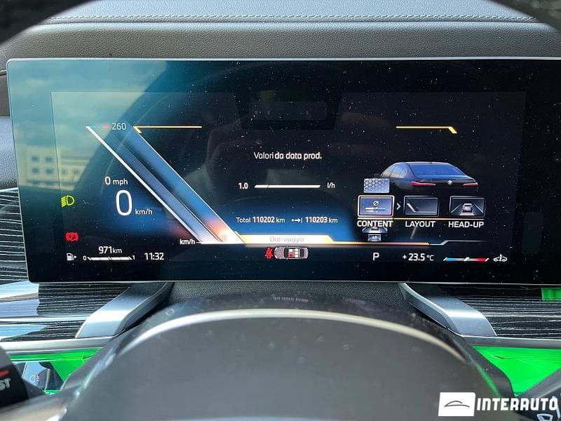 2023 BMW 740 — Miniatură 9