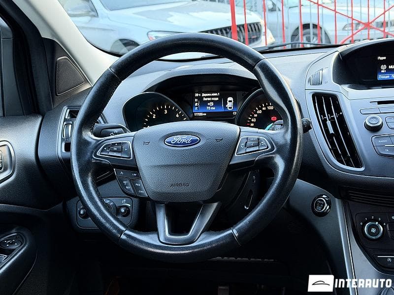 2017 Ford Kuga — Miniatură 8