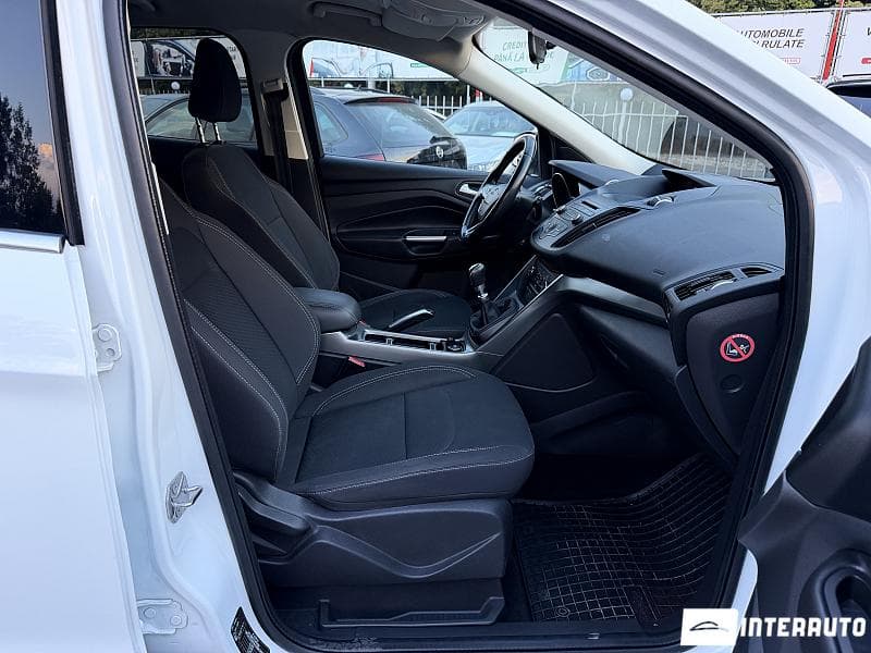 2017 Ford Kuga — Miniatură 15