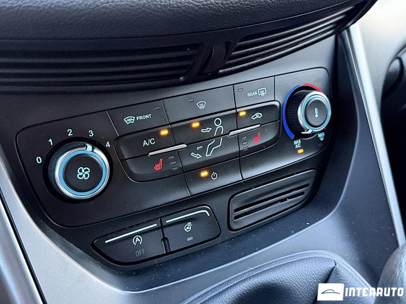 2017 Ford Kuga — Miniatură 12