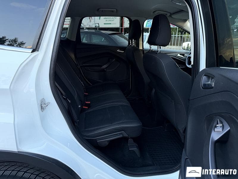 2017 Ford Kuga — Miniatură 14