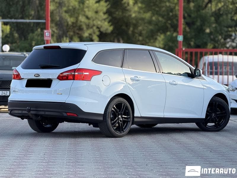 2015 Ford Focus — Miniatură 2
