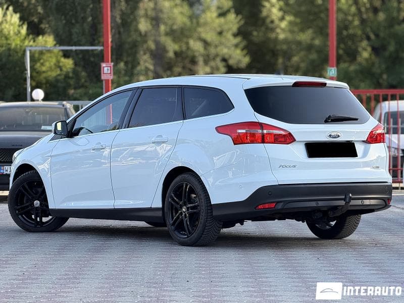 2015 Ford Focus — Miniatură 3