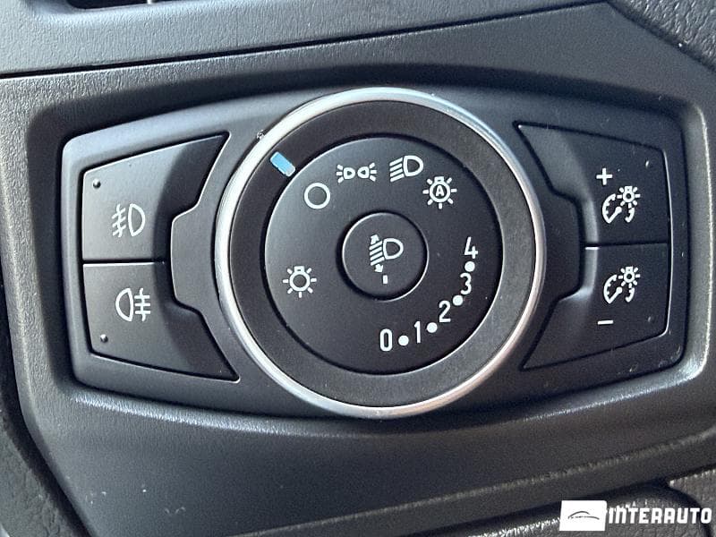2015 Ford Focus — Miniatură 9
