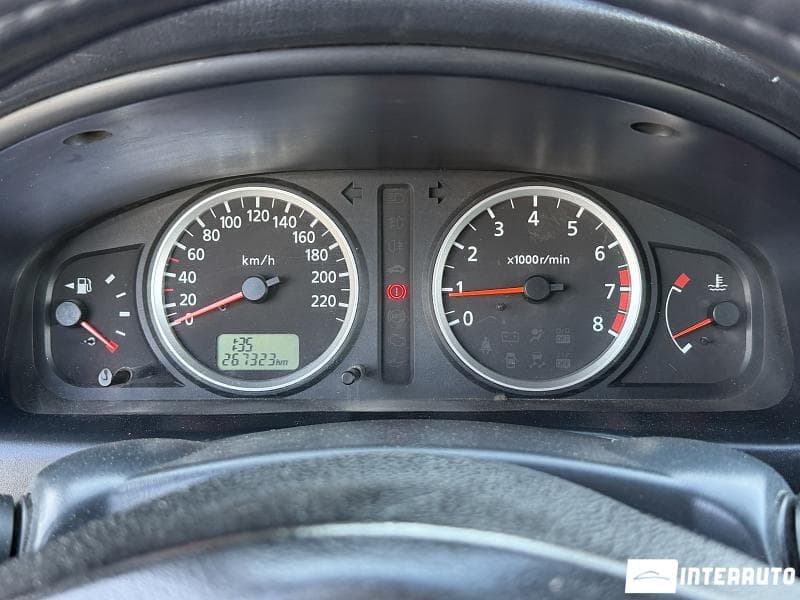 2005 Nissan Almera — Miniatură 11