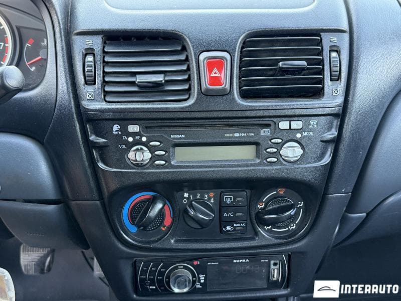 2005 Nissan Almera — Miniatură 12