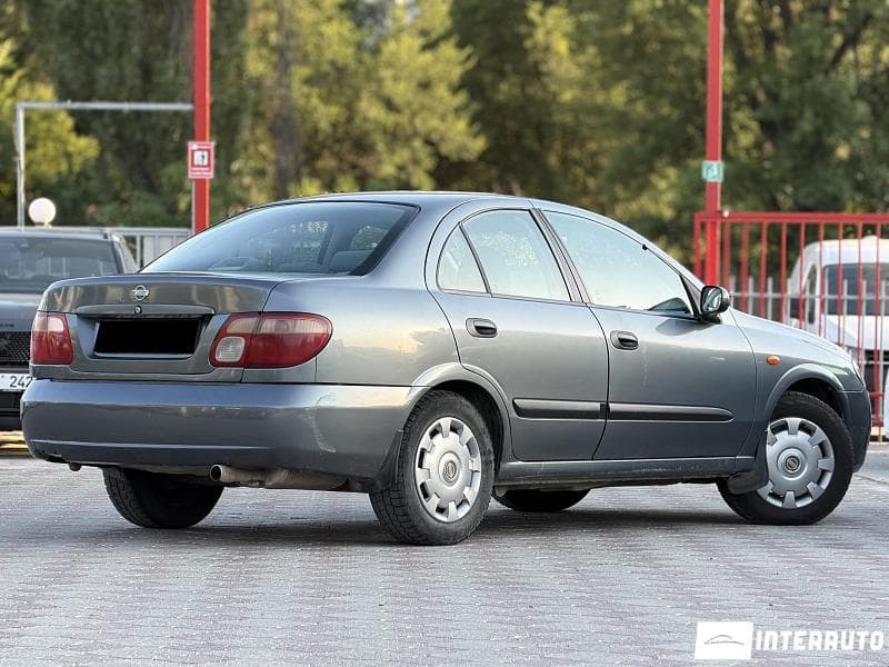 2005 Nissan Almera — Miniatură 2