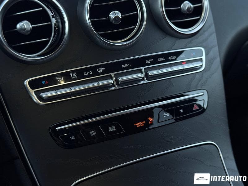 2019 Mercedes GLC 300 — Miniatură 12