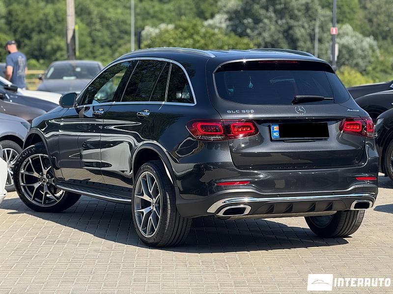 2019 Mercedes GLC 300 — Miniatură 4