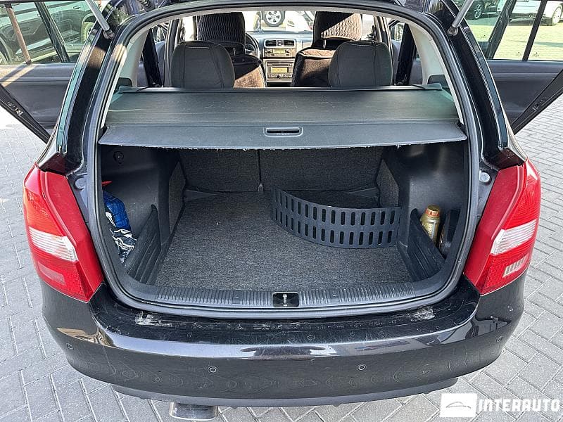 2009 Skoda Fabia — Miniatură 18