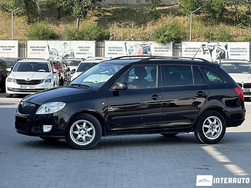 2009 Skoda Fabia — Miniatură 2