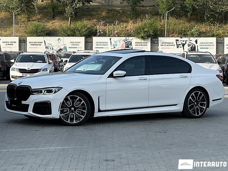2021 BMW 740 — Miniatură 2