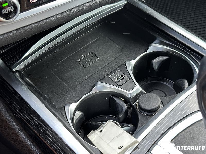2021 BMW 740 — Miniatură 11