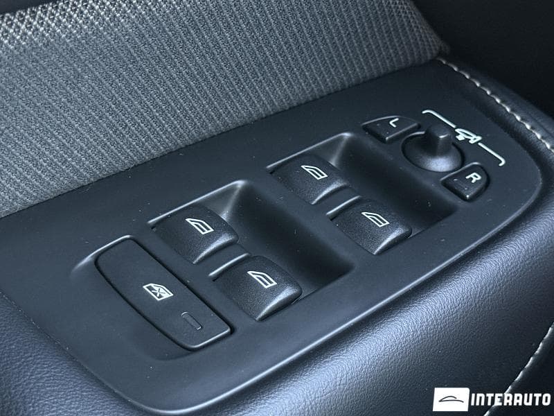 2021 Volvo XC 60 — Miniatură 9