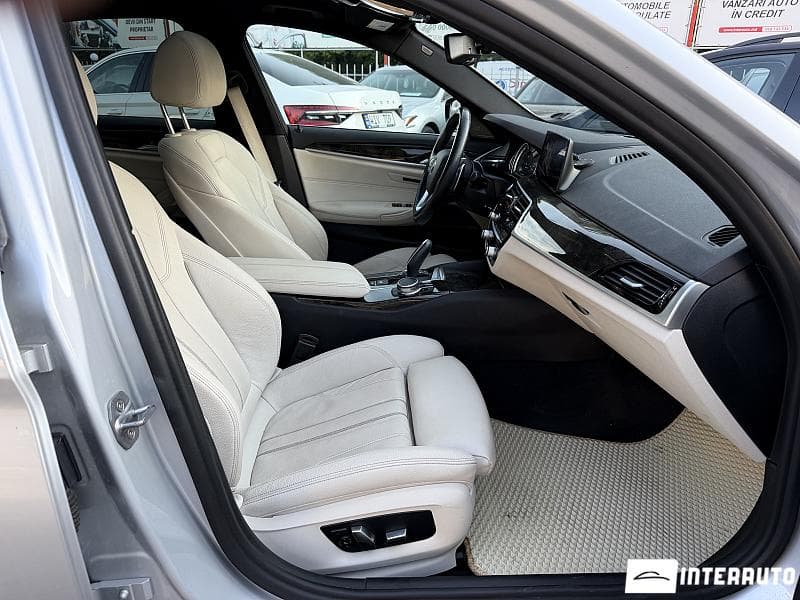 2018 BMW 530e — Miniatură 14