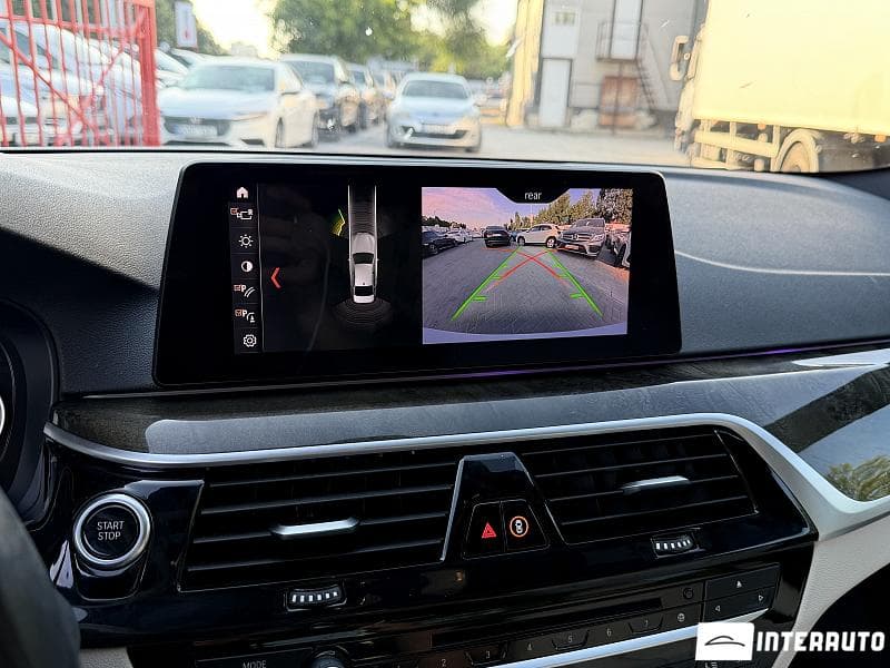 2018 BMW 530e — Miniatură 11