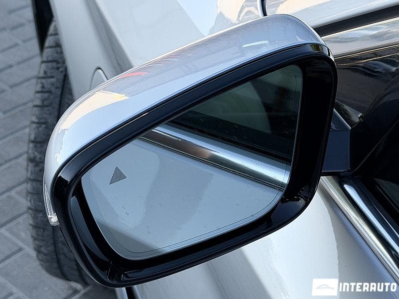 2018 BMW 530e — Miniatură 20