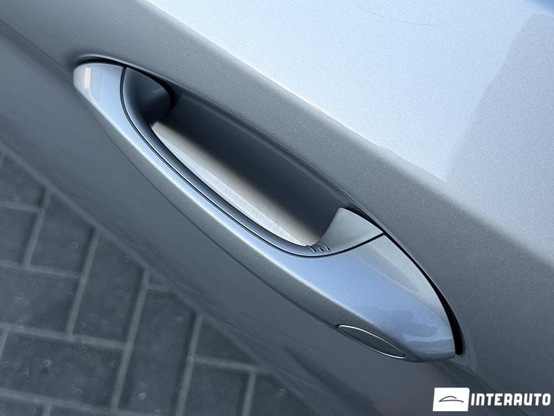 2018 BMW 530e — Miniatură 19