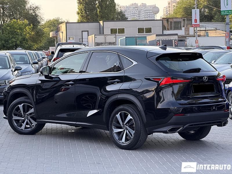 2018 Lexus NX 300 — Miniatură 2