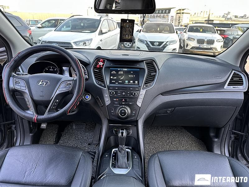 Hyundai Santa Fe 2016 — Миниатюра 6