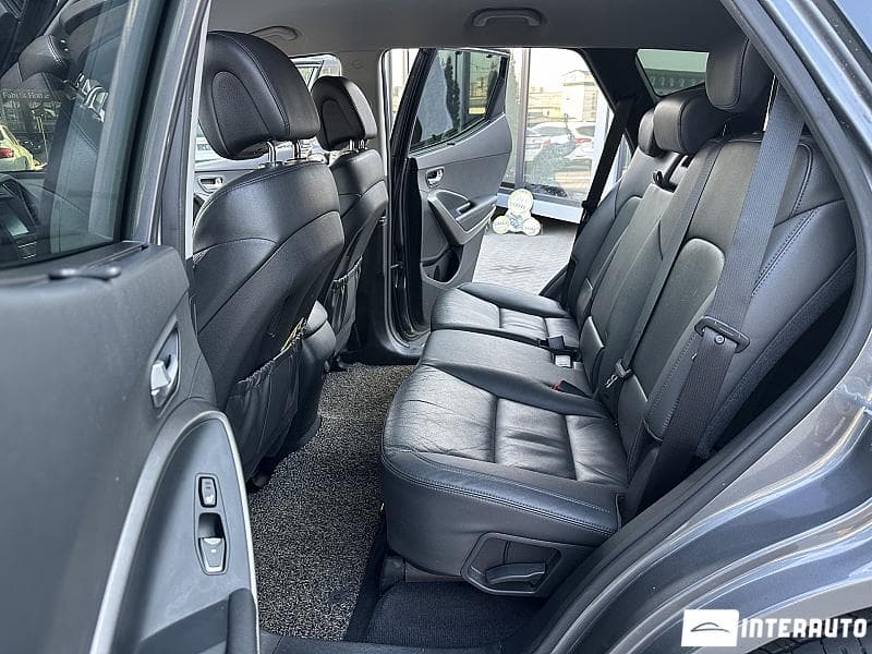 Hyundai Santa Fe 2016 — Миниатюра 12