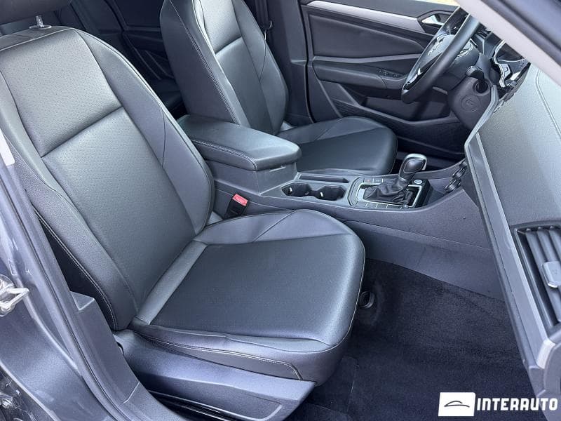 2019 Volkswagen Jetta — Miniatură 16