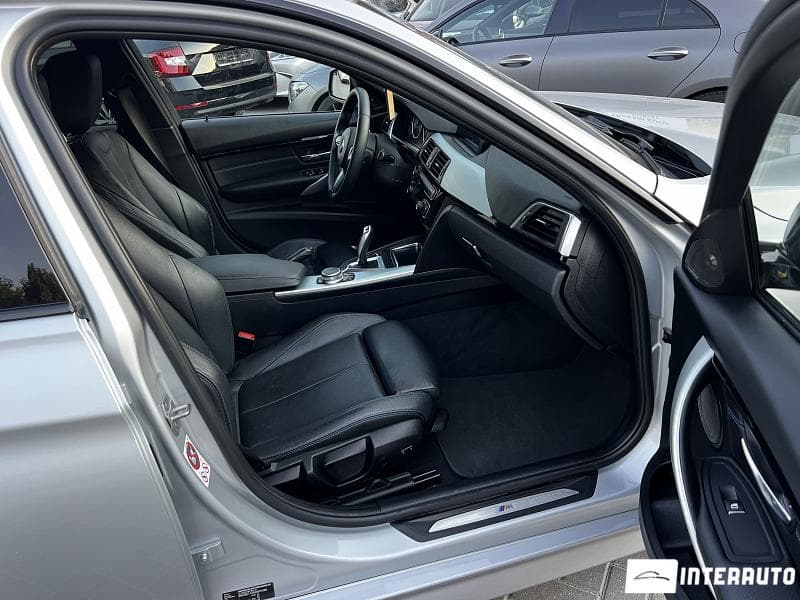 2018 BMW 330E — Miniatură 8