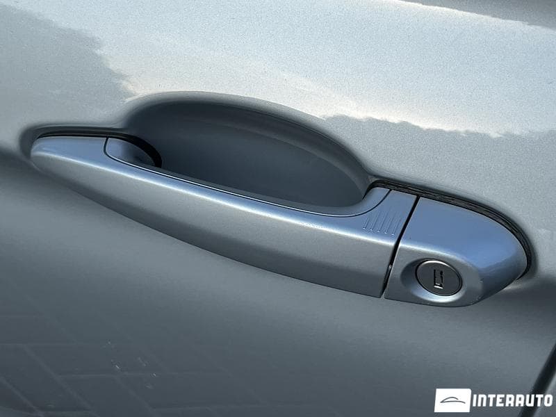 2018 BMW 330E — Miniatură 19
