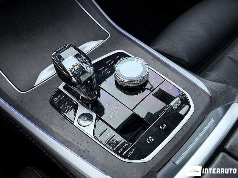 2022 BMW X5 4.5e — Miniatură 13