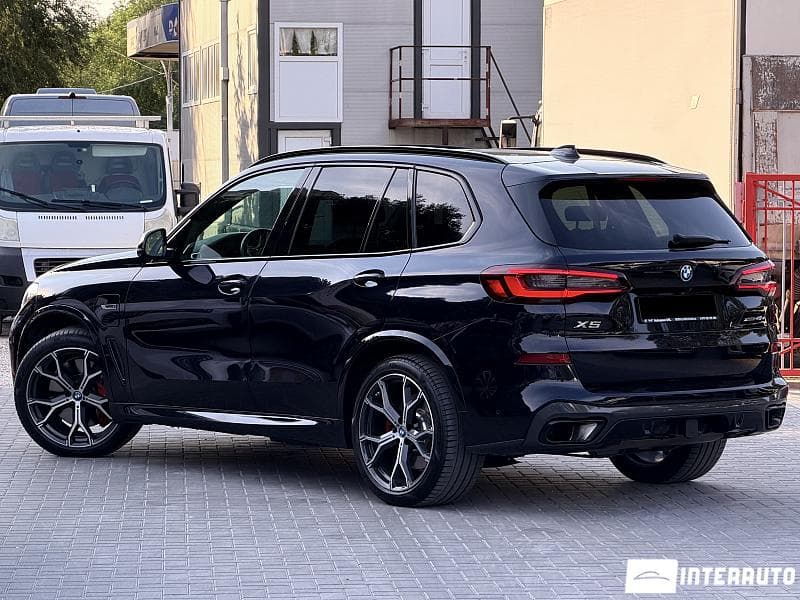 2022 BMW X5 4.5e — Miniatură 2