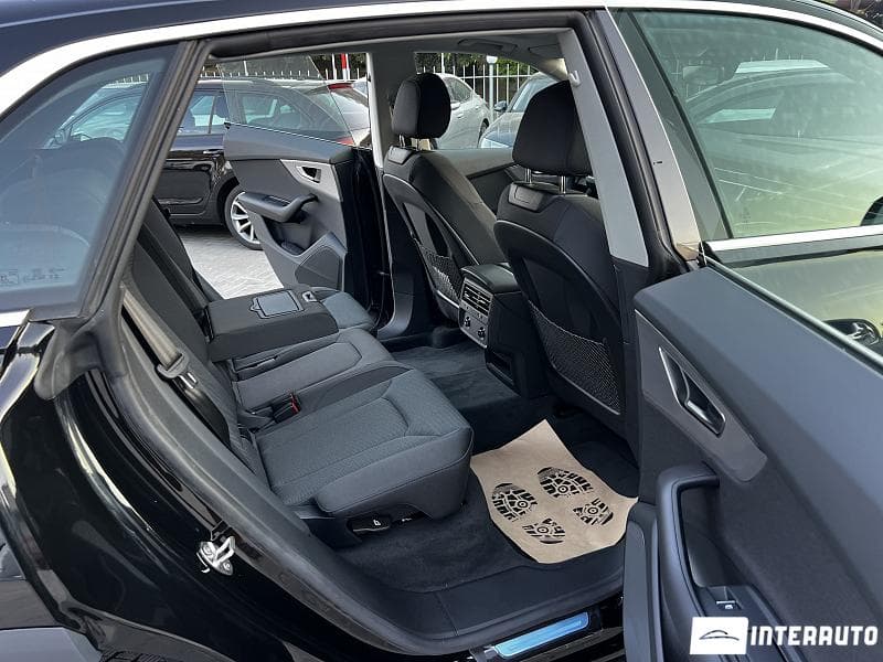 2023 Audi Q8 — Miniatură 15