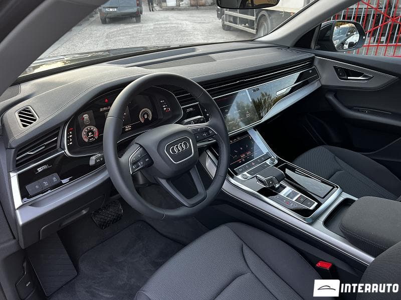2023 Audi Q8 — Miniatură 5