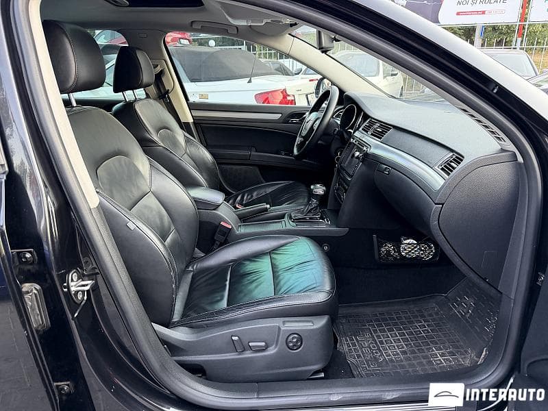 2009 Skoda Superb — Miniatură 13