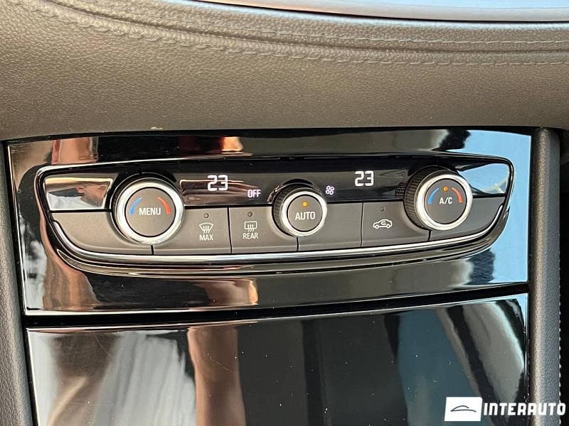 2021 Opel Grandland X — Miniatură 12