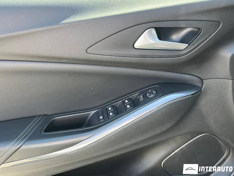 2021 Opel Grandland X — Miniatură 5