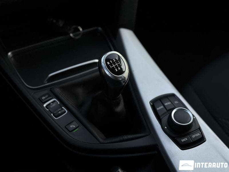 2016 BMW 316 — Miniatură 13