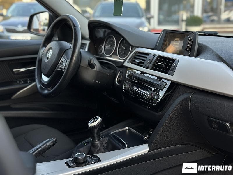 2016 BMW 316 — Miniatură 15