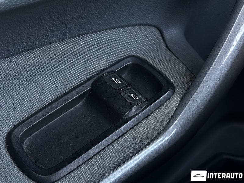 Ford Fiesta 2011 — Миниатюра 6