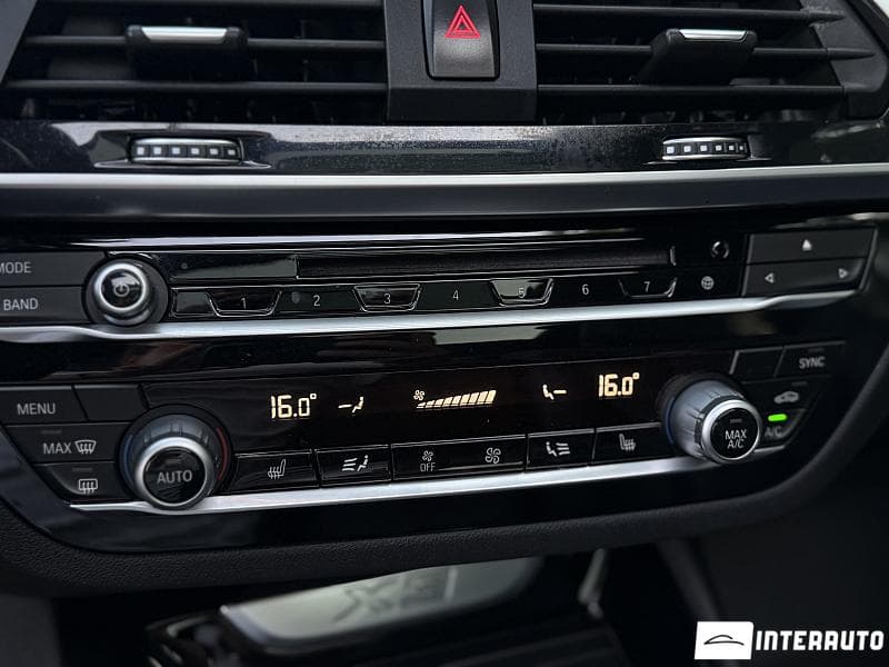 BMW X3 3.0i 2018 — Миниатюра 16